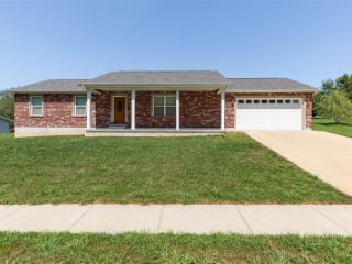 Foreclosed Home - 1103 VALLE SPRING TRL, 63670