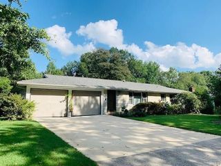 Foreclosed Home - 2122 SHERWOOD DR, 63701