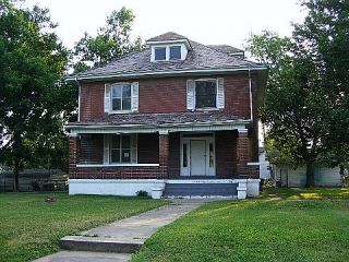 Foreclosed Home - 805 S SPRIGG ST, 63703