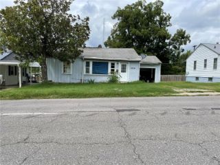 Foreclosed Home - 1806 WILLIAM ST, 63703