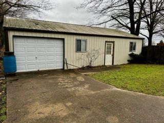 Foreclosed Home - 31 COUNTRY CV, 63736