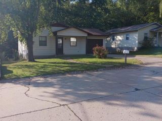 Foreclosed Home - 727 AUGUST ST, 63755