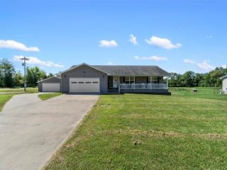 Foreclosed Home - 215 MOONLIGHT LN, 63766