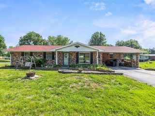 Foreclosed Home - 180 OUTER CIRCLE DR, 63775