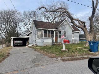 Foreclosed Home - 223 11TH ST E, 63780