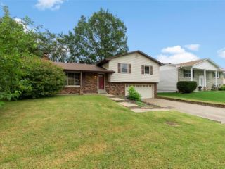 Foreclosed Home - 402 COUNTRY CLUB DR, 63780