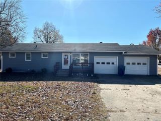 Foreclosed Home - 301 CRAVENS ST, 63801