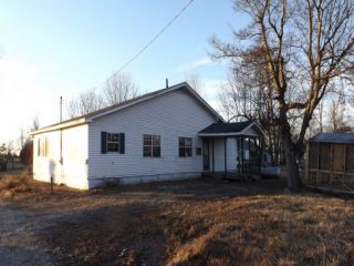Foreclosed Home - 166 W 2ND ST, 63827