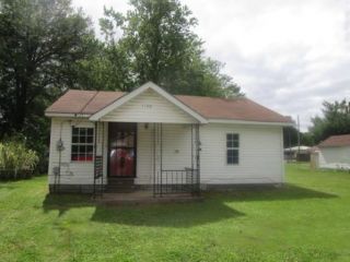 Foreclosed Home - 1102 Madison Ave, 63830