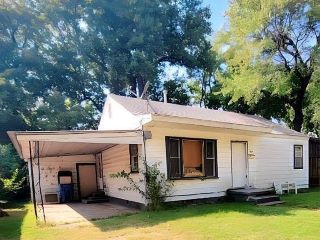 Foreclosed Home - 1219 CHARLESTON AVE, 63834