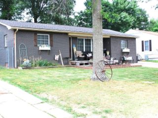 Foreclosed Home - 406 HICKORY HILLS DR, 63841