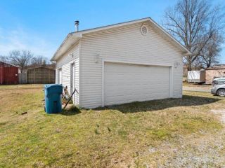 Foreclosed Home - 10229 STATE HIGHWAY 25, 63841