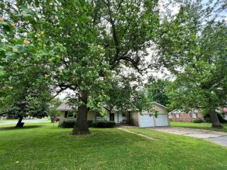 Foreclosed Home - 601 S HICKORY ST, 63841