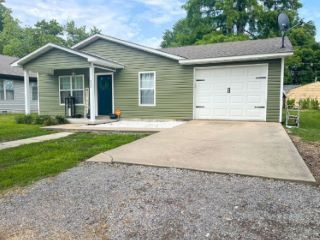 Foreclosed Home - 712 W OAK ST, 63841