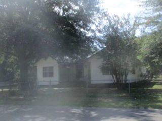 Foreclosed Home - 1701 Russell, 63857