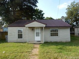 Foreclosed Home - 1413 E 5TH ST, 63857