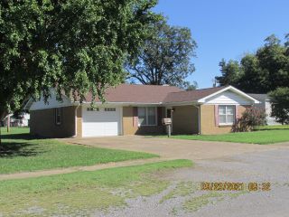 Foreclosed Home - 604 E 6TH ST, 63873