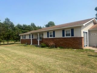 Foreclosed Home - 118 W WILKEY, 63874