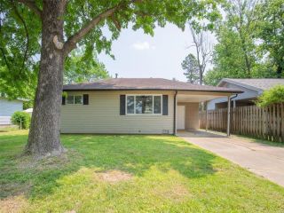 Foreclosed Home - 1708 KENTUCKY AVE, 63901