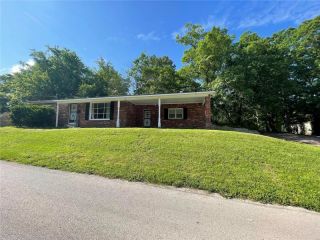 Foreclosed Home - 950 HICKORY ST, 63901