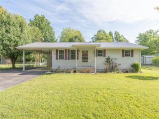 Foreclosed Home - 839 HOLIDAY RD, 63901