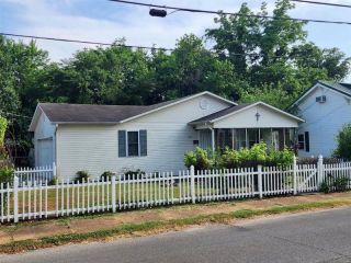 Foreclosed Home - 920 W HARPER ST, 63901
