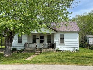 Foreclosed Home - 634 DANIELS ST, 63957