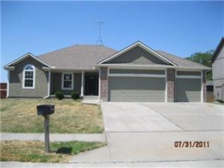Foreclosed Home - 15704 RICHMOND AVE, 64012