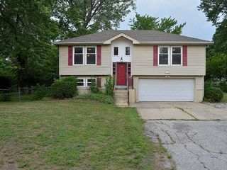 Foreclosed Home - 7304 E 162ND ST, 64012