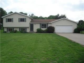 Foreclosed Home - 1 WOODSON AVE, 64018