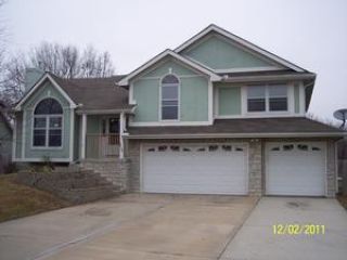 Foreclosed Home - 818 DOGWOOD ST, 64024