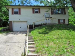 Foreclosed Home - 115 Collette St, 64024