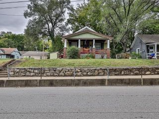Foreclosed Home - 206 S KANSAS CITY AVE, 64024