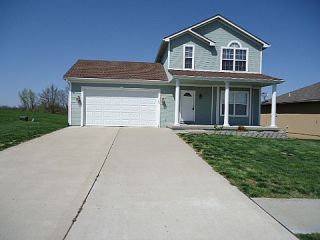 Foreclosed Home - 604 NW WHITNEY CT, 64029