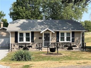 Foreclosed Home - 108 DUCK RD, 64030