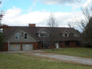 Foreclosed Home - 7380 SE 206TH ST, 64048