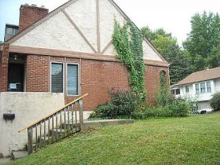 Foreclosed Home - 925 E SOUTH AVE, 64050