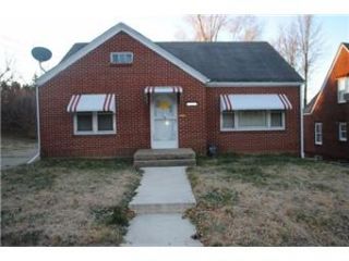 Foreclosed Home - 1039 W WHITE OAK ST, 64050