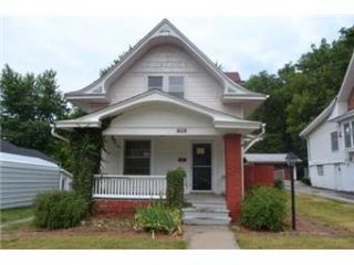 Foreclosed Home - 416 N EUBANK AVE, 64050