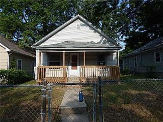 Foreclosed Home - 1026 S Woodland Ave, 64050