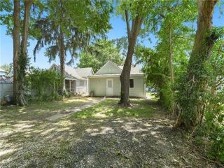 Foreclosed Home - 414 S HOCKER AVE, 64050