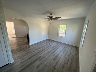Foreclosed Home - 802 S CRANE ST, 64050