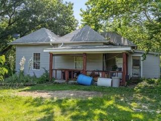 Foreclosed Home - List 100739922