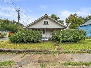 Foreclosed Home - 534 S LIBERTY ST, 64050