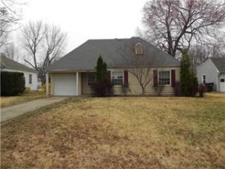 Foreclosed Home - 1216 W 26TH ST S, 64052