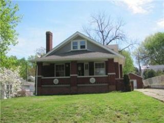 Foreclosed Home - 205 S ASH AVE, 64053
