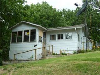 Foreclosed Home - 9400 E KENTUCKY RD, 64053