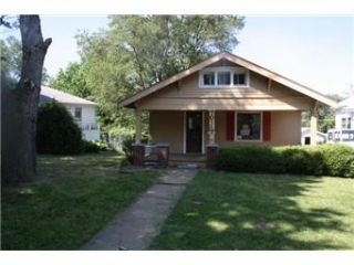 Foreclosed Home - 10117 E GOLF AVE, 64053