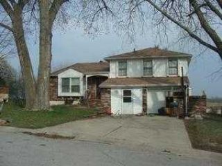 Foreclosed Home - 1713 N MILLBURN AVE, 64056