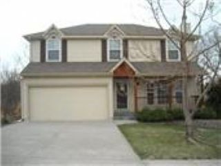 Foreclosed Home - 1625 S WHITNEY DR, 64057